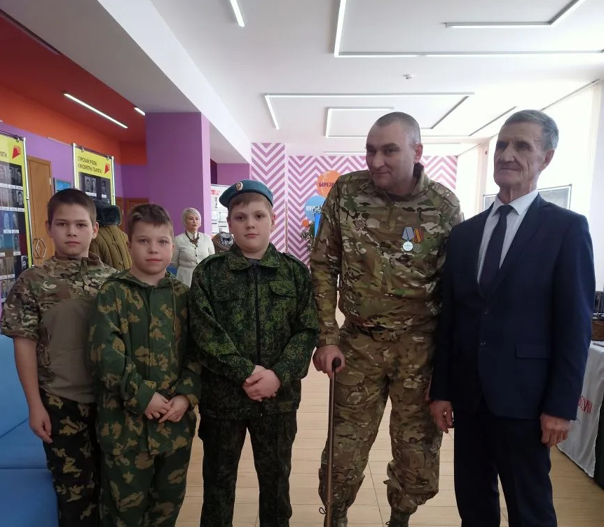 Отзывы почётных гостей сессии. «На СВО помощь Мордовии, помощь района бесценна!»